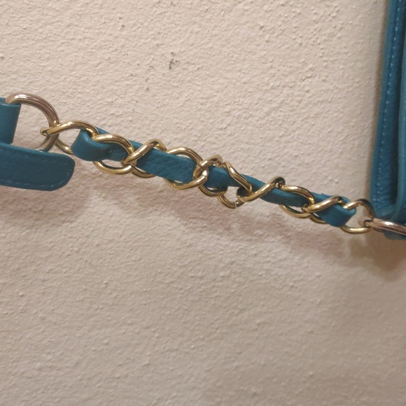 Talbot Teal Bucket Crossbody - Picture 3 of 7